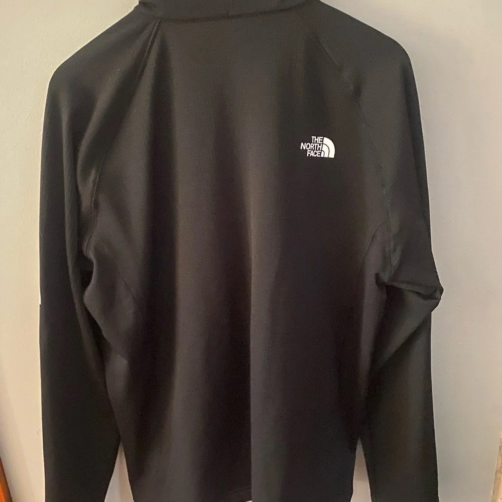 The North Face Black Men's lightweight‎ jacket size XL